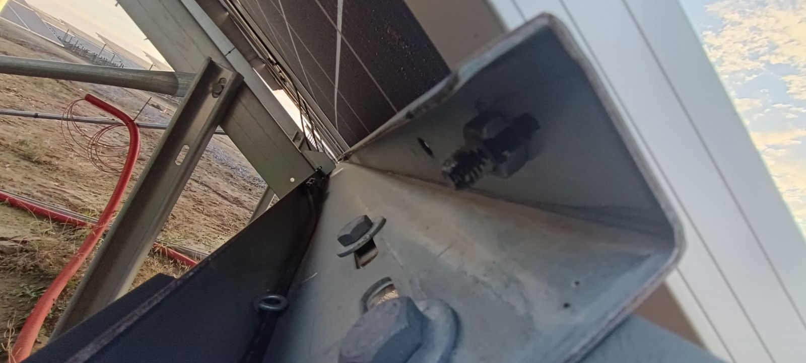 Quality Control Field Services – sequence of material connection / torque check in Nm / marking connections for panels